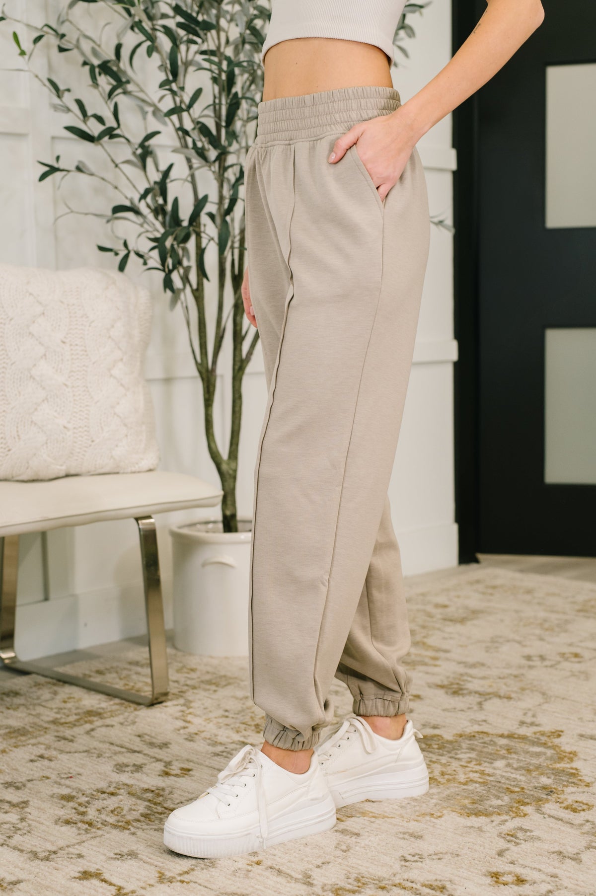Every Second, Every Hour Jogger Bottoms in Ash Mocha