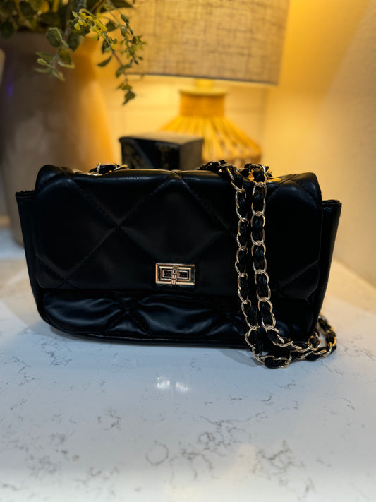 Black Rectangular Quilted Chain Strap Clasp Bag