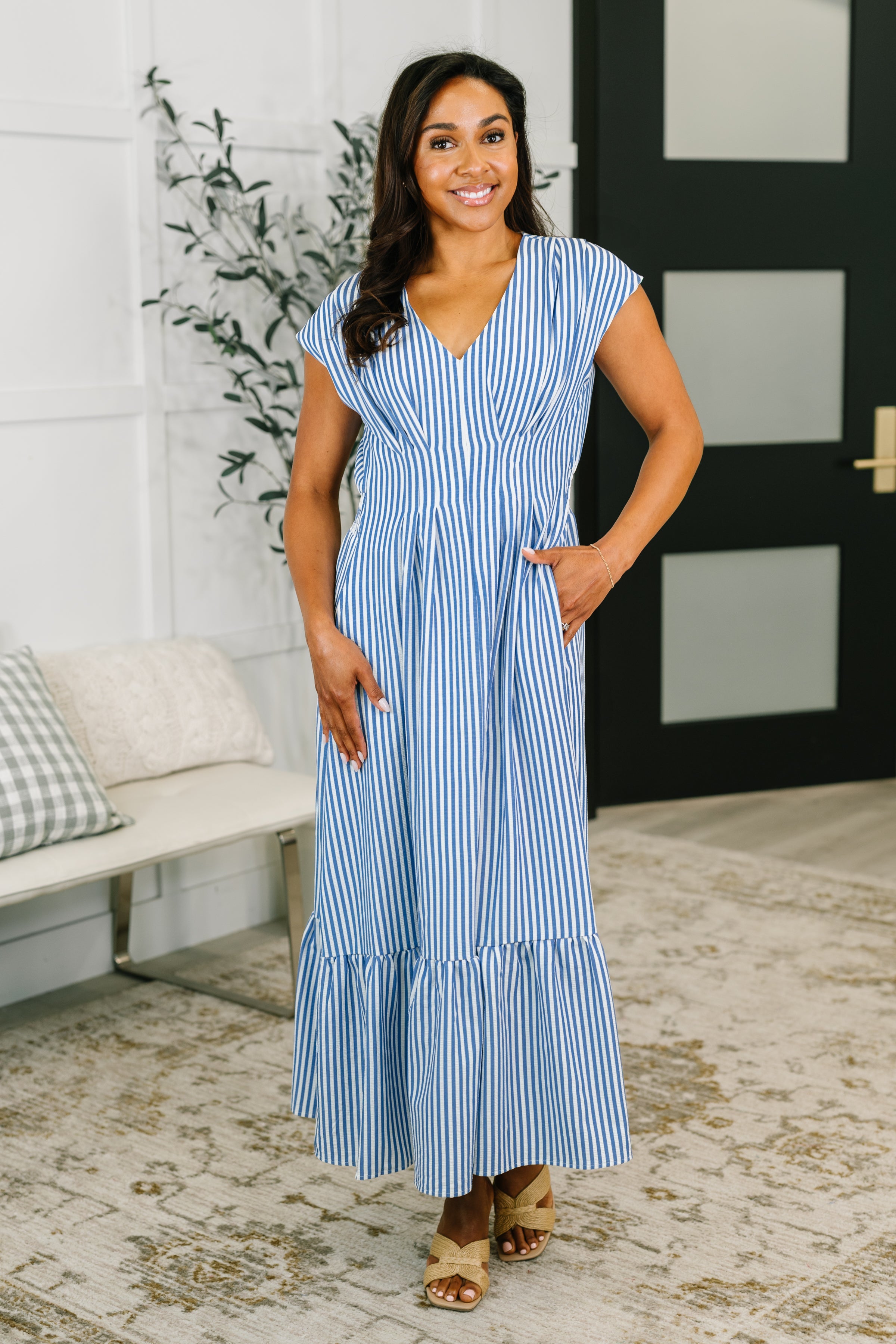 Only Chance Pleated Smock Waist Maxi Dress in Blue – Urban Muse